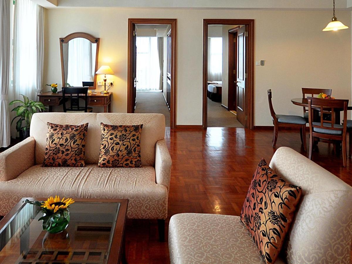 Himawari Hotel Apartments Phnom Penh Eksteriør billede